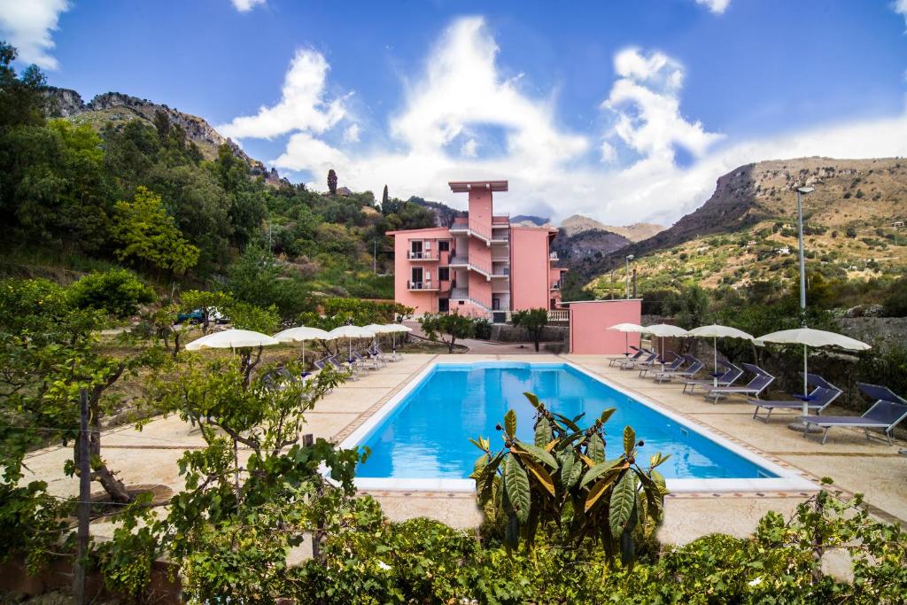 Residence Villa Mare Taormina photo