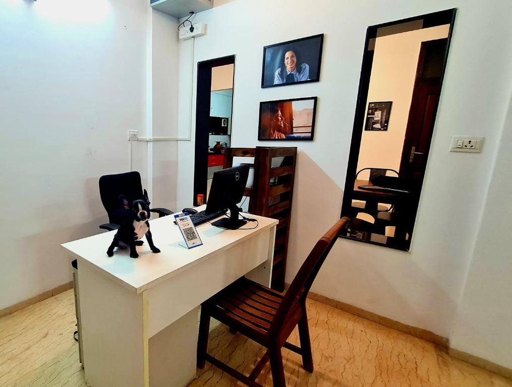 Lifespace- Spacious Hostel in a Luxurious Villa photo