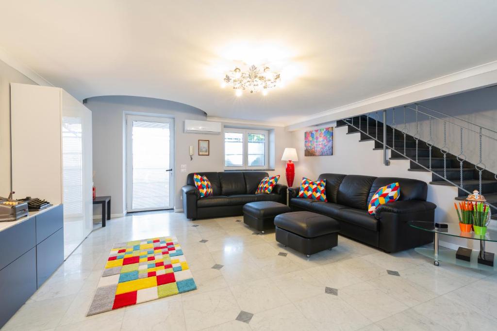 Una terrazza a Chiaia, Neapol