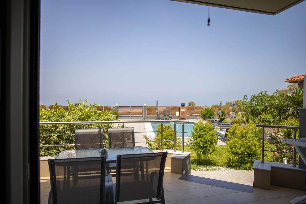 Isola Apartments photo
