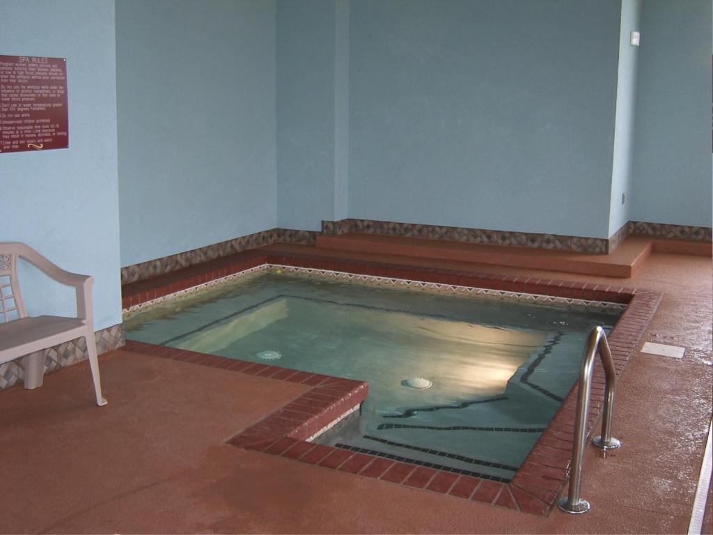 Parkfield Inn - Warsaw photo