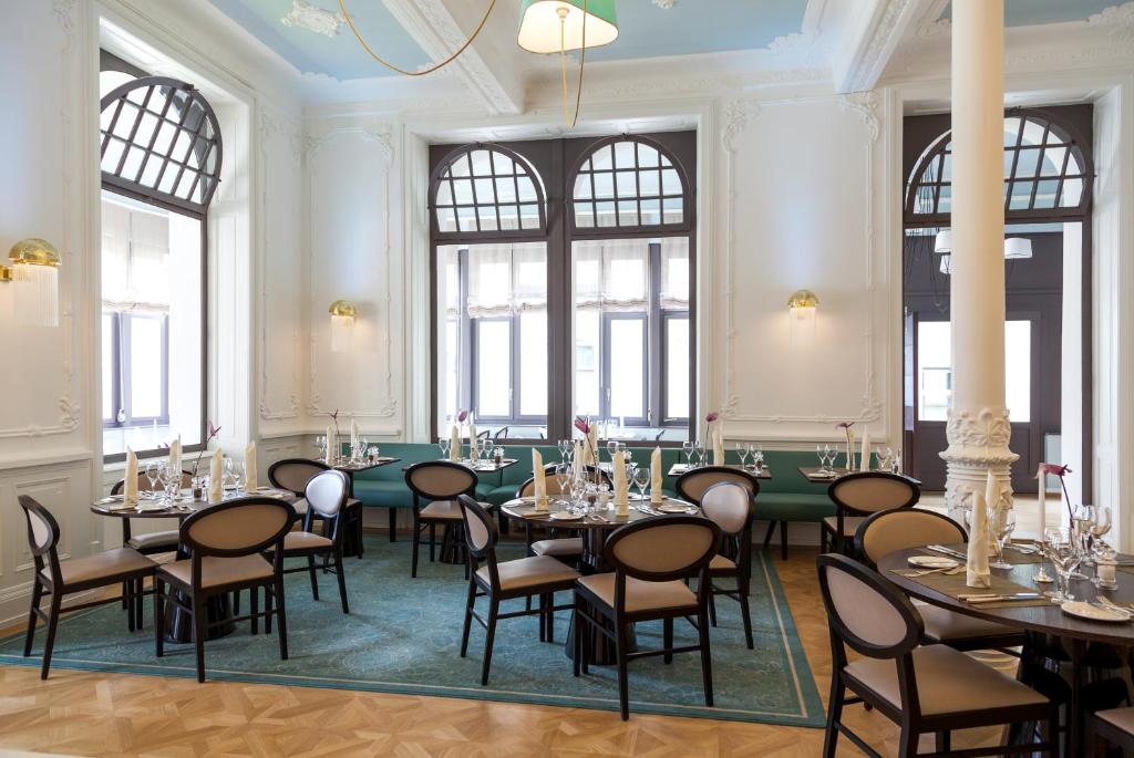Royal St. Georges Hotel Interlaken - MGallery Collection — Restaurant & bars in Interlaken, Bern