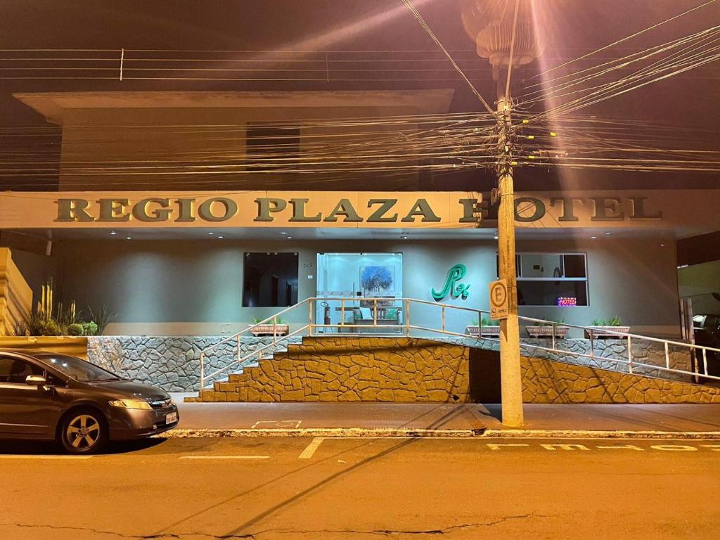 Regio Plaza Hotel 전경