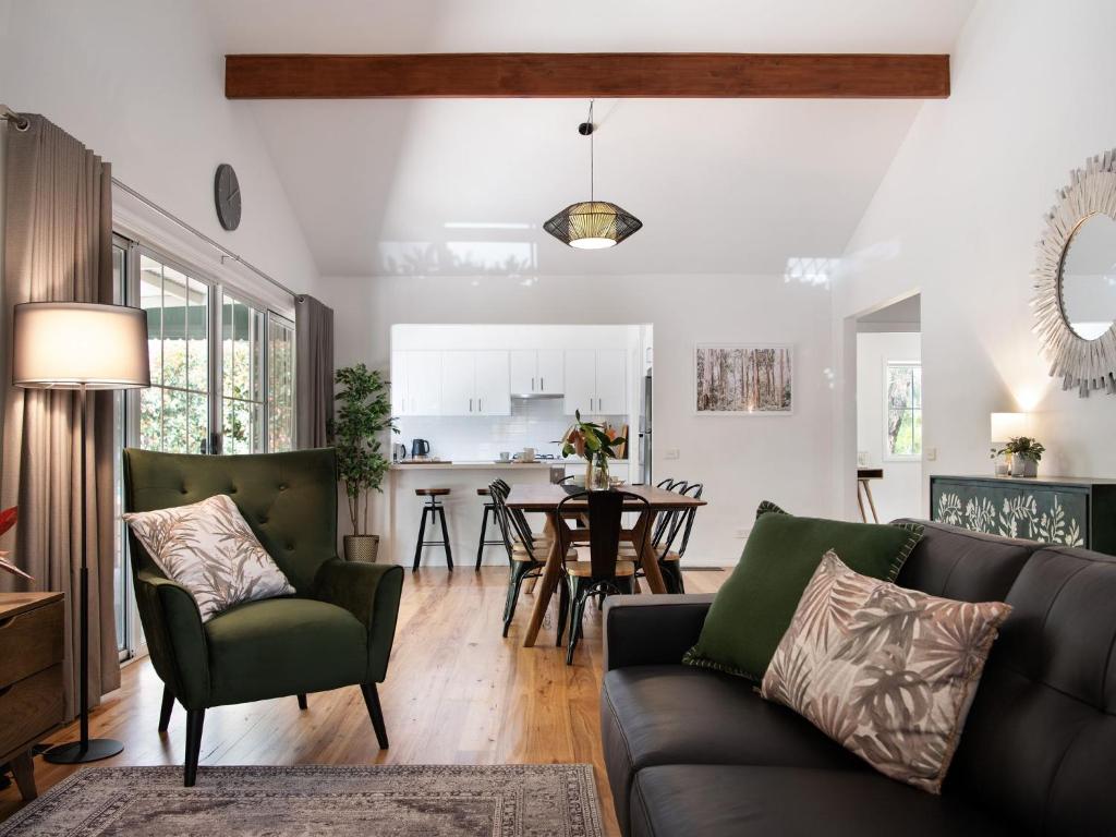 The Den — Hotel in Daylesford and Macedon Ranges
