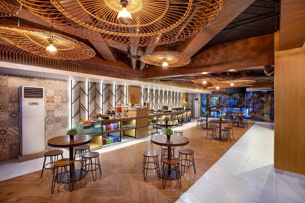 Hotel 88 Alun Alun Bandung by WH