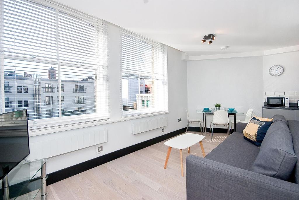 Heinze Flat 402 - One bedroom fourth floor flat By City Living London photo