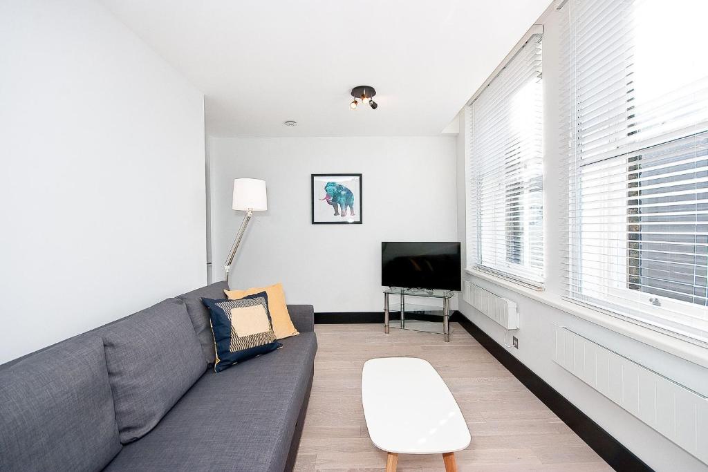 Heinze Flat 402 - One bedroom fourth floor flat By City Living London photo