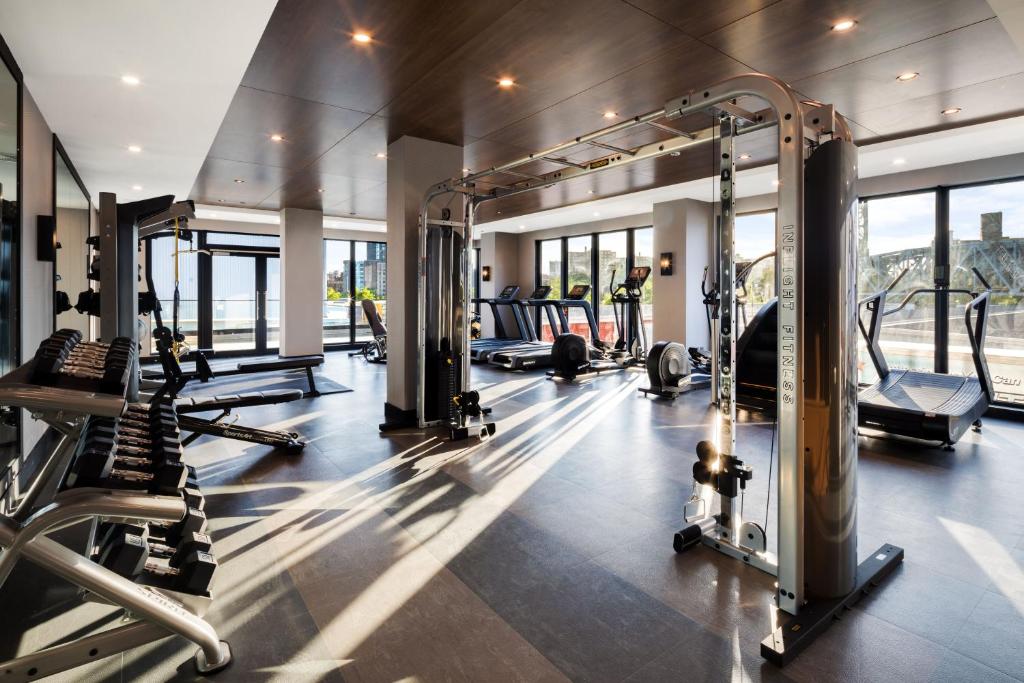 Global Luxury Suites at The Arches photo