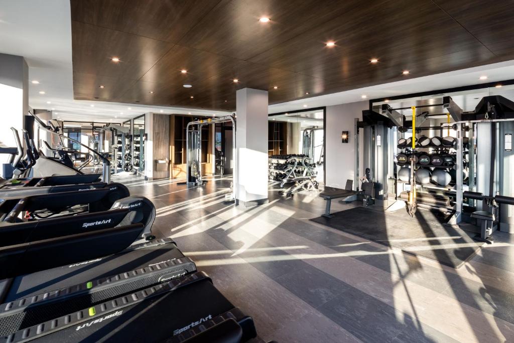Global Luxury Suites at The Arches photo