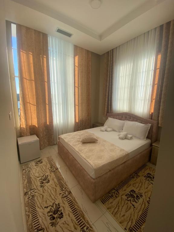 KU&NA HOTEL BELSH photo