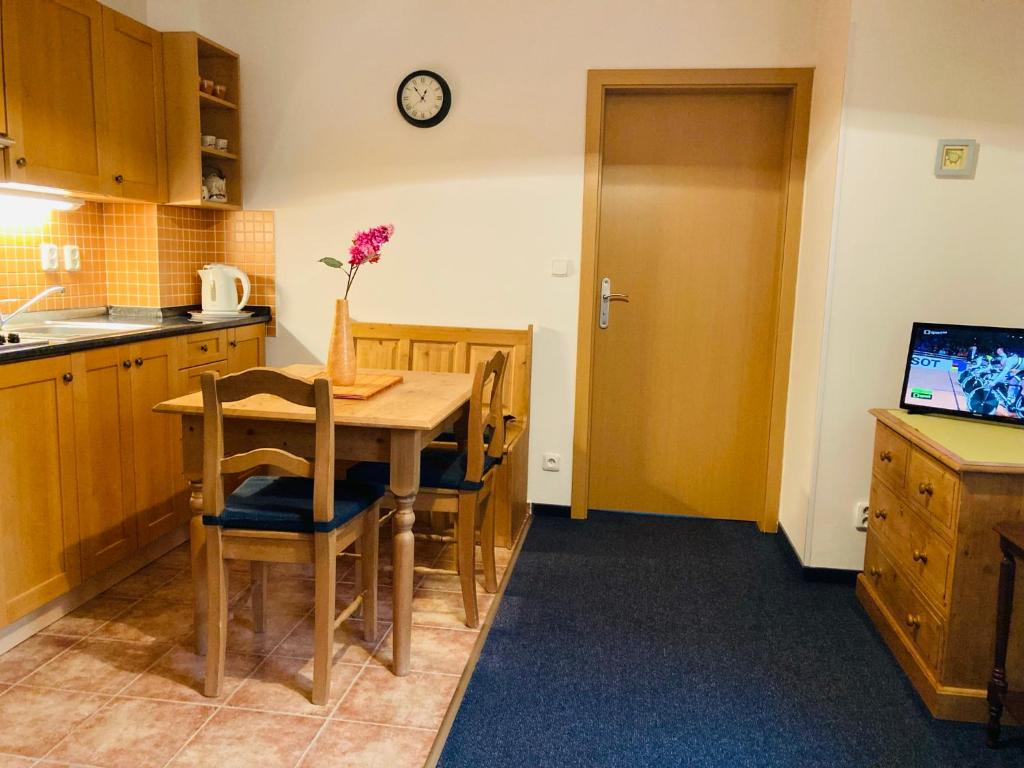 Kitchen, Horni Kout in Rokytnice nad Jizerou