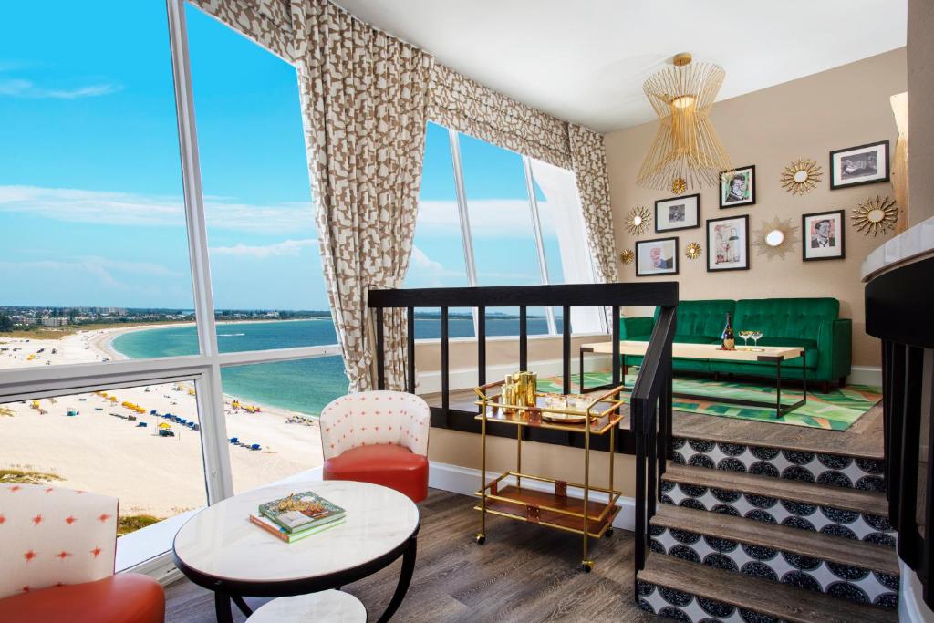 Bellwether Beach Resort photo