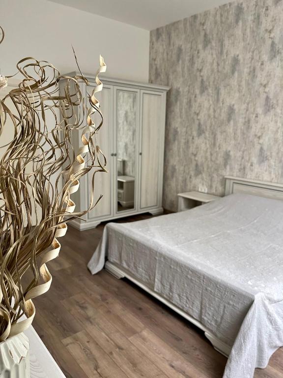 Pride Apartment, Lvov