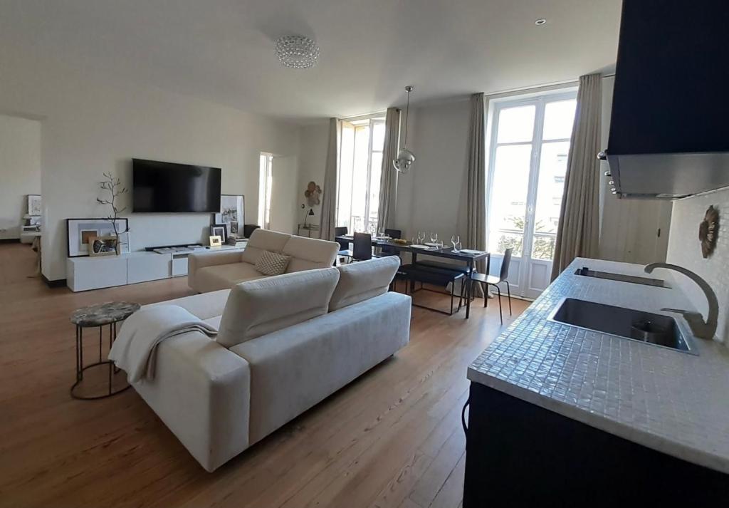 Sublime appartement centre, parc et parking - 2