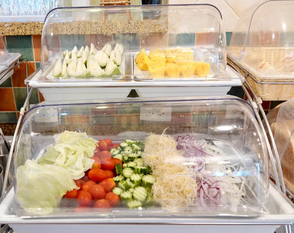 อาหารและเครื่องดื่ม