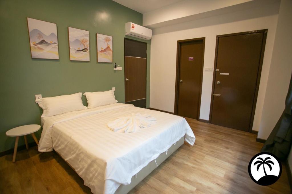 Paradise Suite at KK Times Square, beside Imago photo
