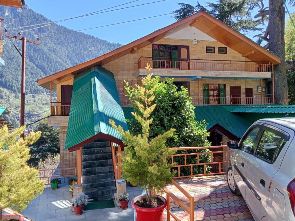 Guruchhaya hotel and cottages — Hotel in Manali