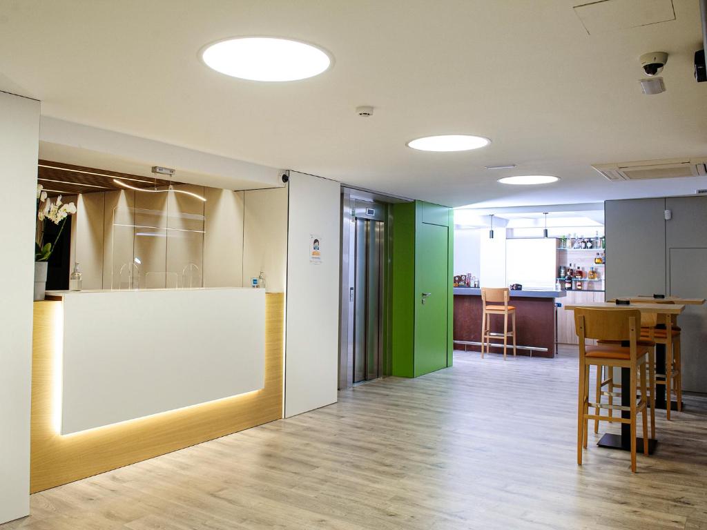 Hotel Azahar photo
