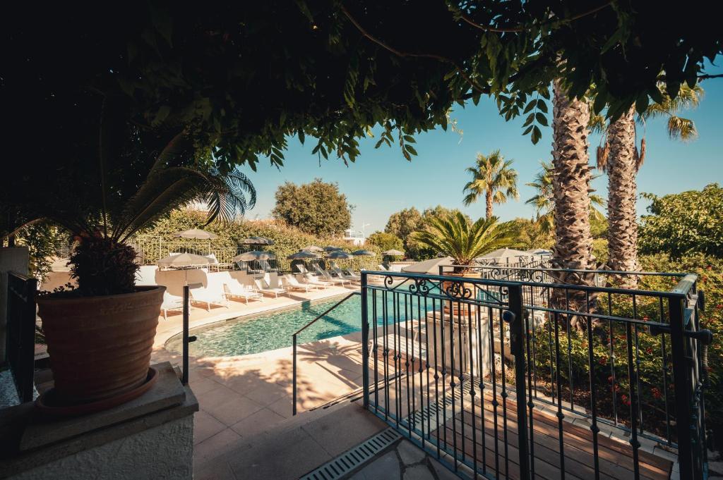 Garden, Hotel Le Catalogne in Frejus