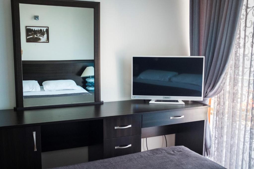 Hotel Neptun Kvariati photo