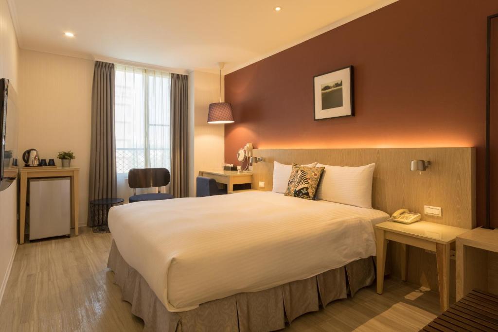 捷喬商旅 (Just Enjoy Business Hotel)