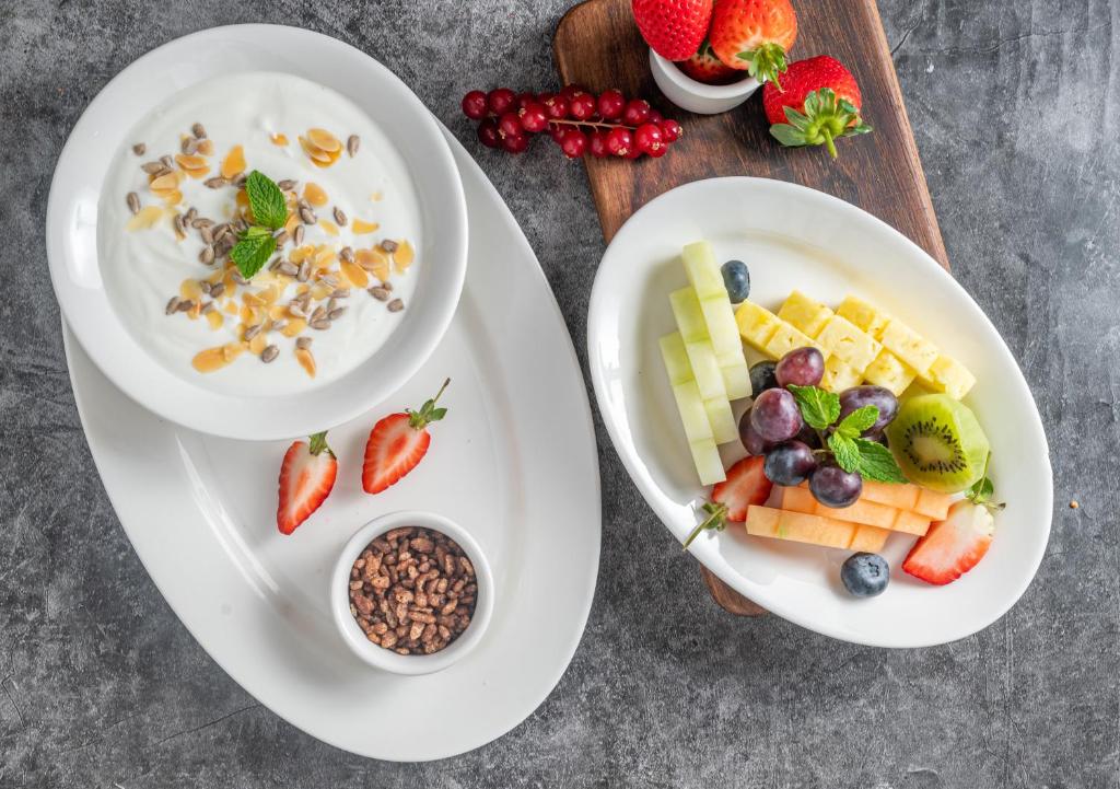 Đồ ăn và thức uống