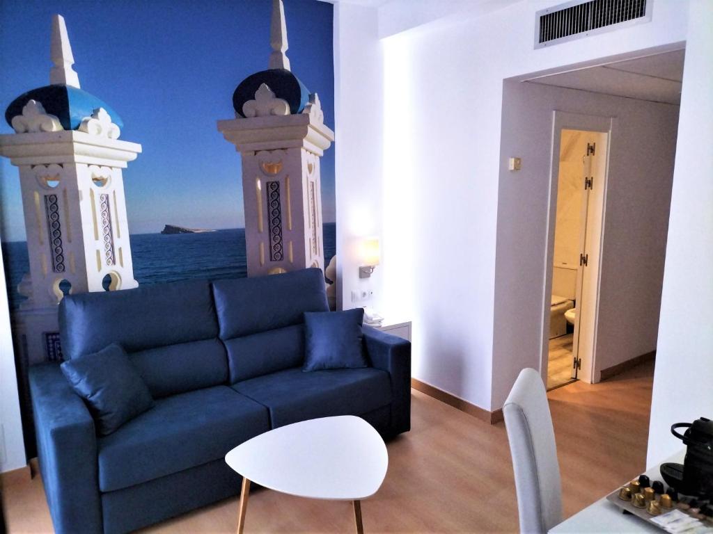 Hotel Avenida — Hotel rooms in Benidorm, Valencian Community