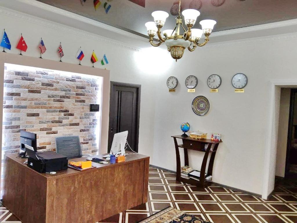 Chinara Guest House Airport — Hotel in Tashkent