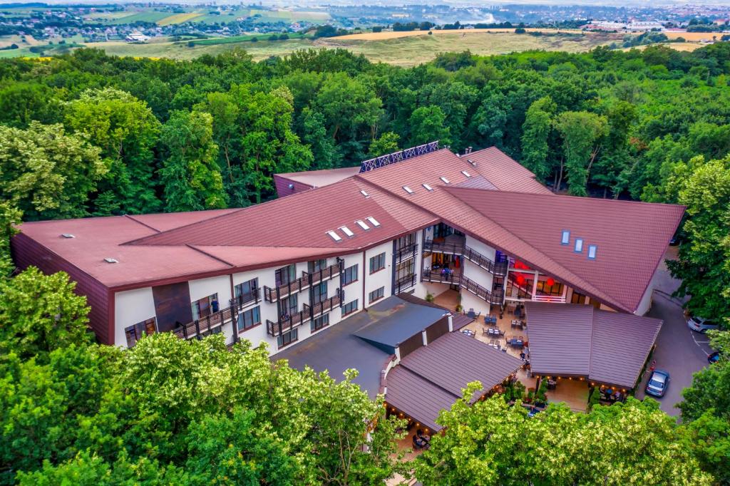 Rediu Hotel &amp; Restaurant — Hotel in Botosani