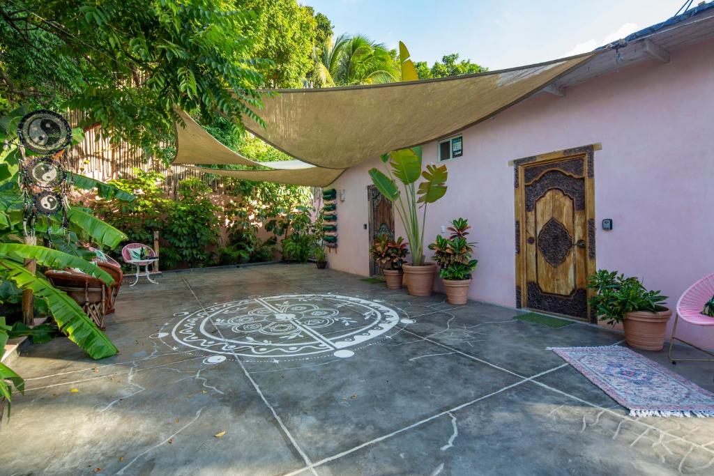 My Sisters House - Female only — Hotel in Sayulita