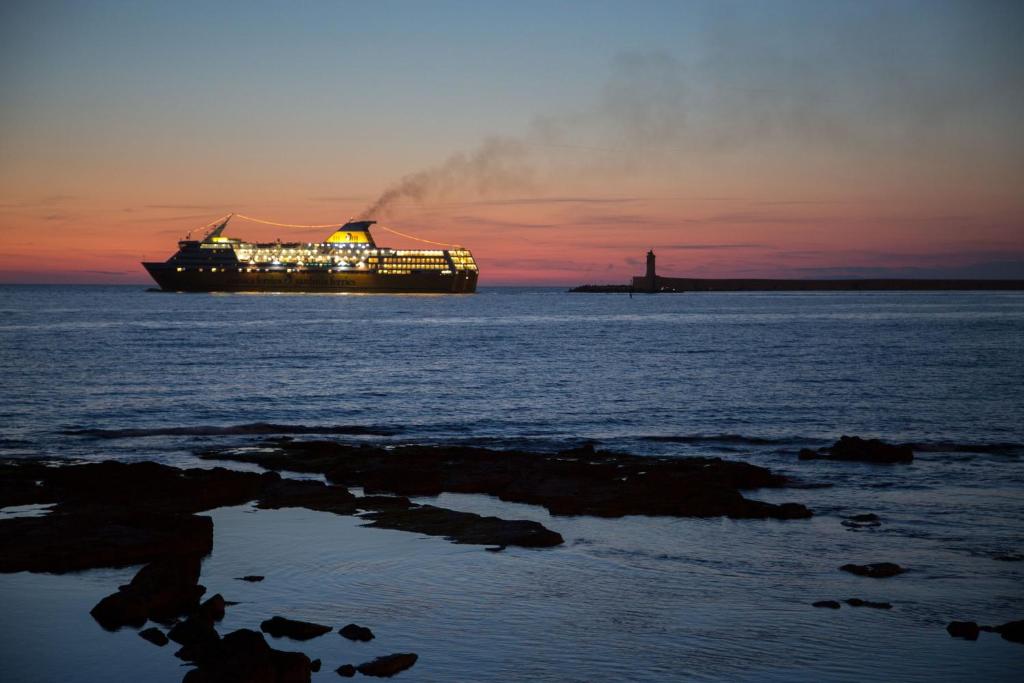 Hotel Mediterraneo Photo 23