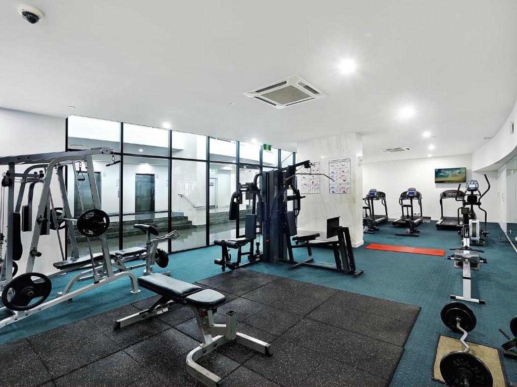 Beautifully Renovated 2 bedroom Apartment at Sierra Grand Broadbeach photo