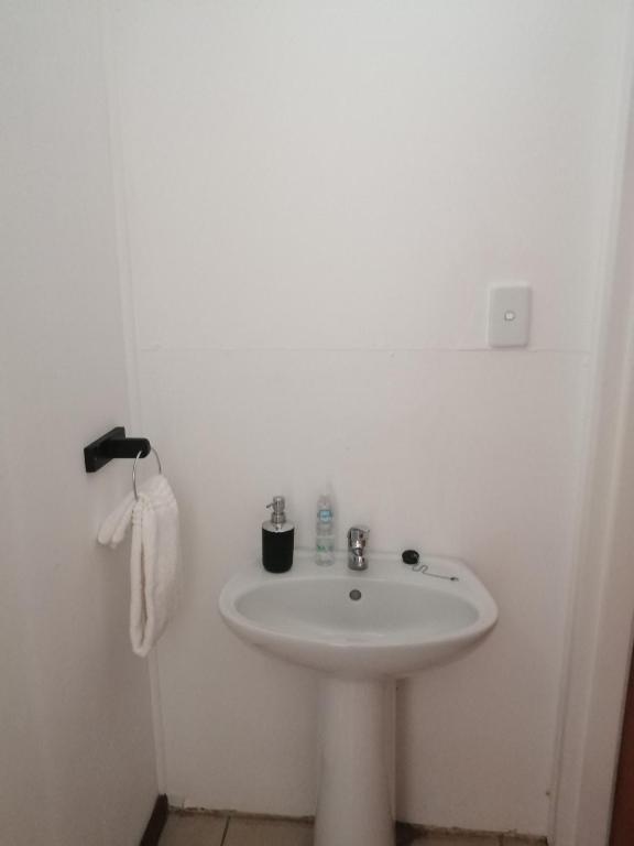 Spacious 1bed + braai 13km to Paternoster beach photo