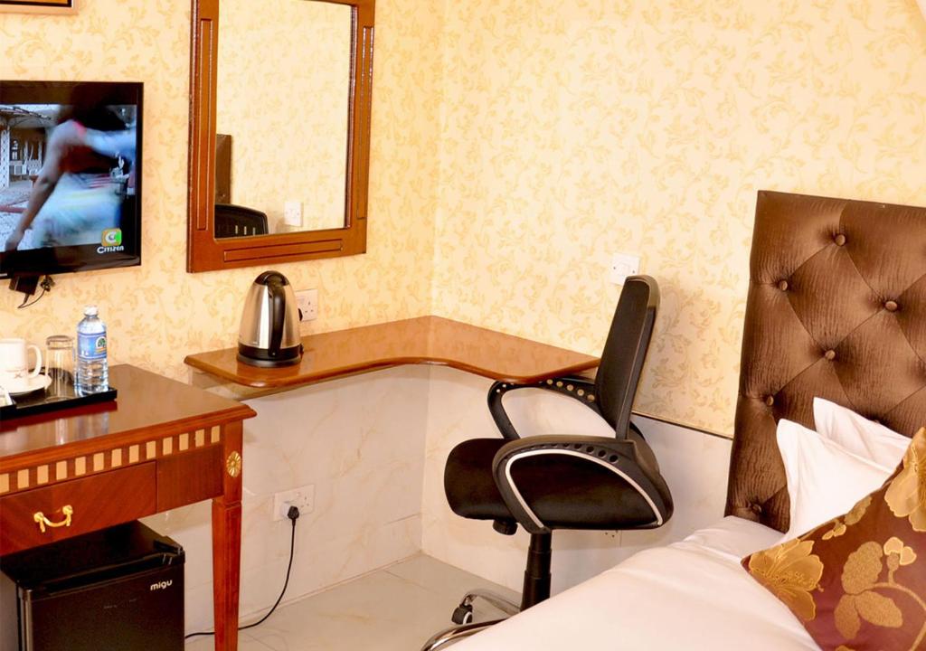 Easy Hotel Kenya photo