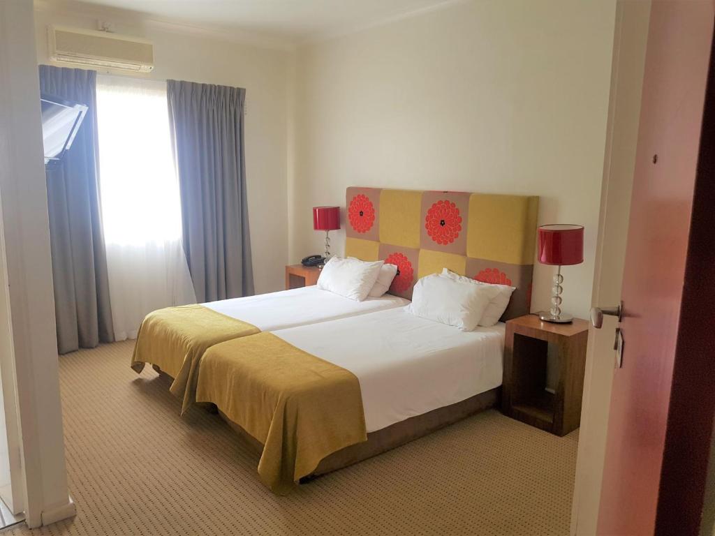 Lady Hamilton Hotel Photo 6