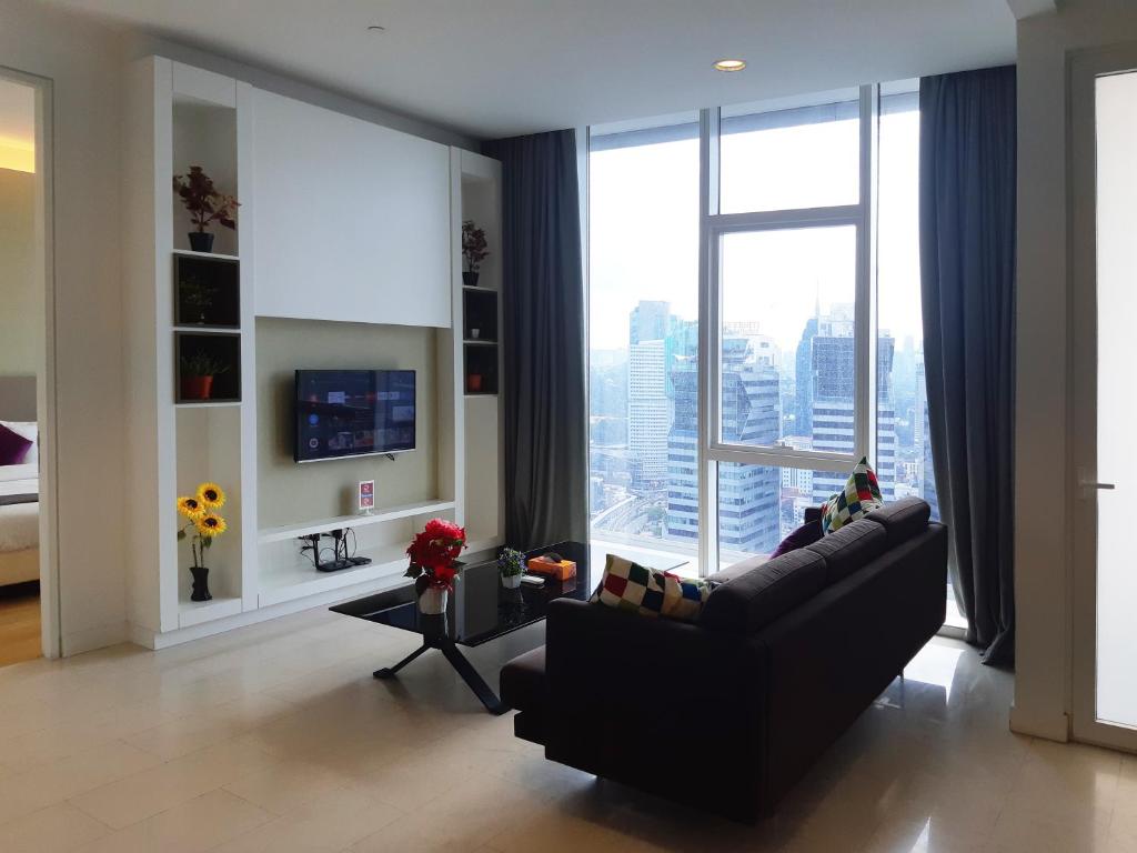 Homestay Serviced Suites at Platinum KLCC photo