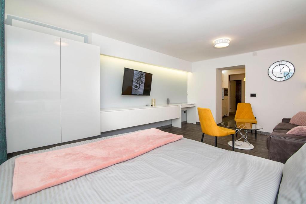 City Center Apartment photo