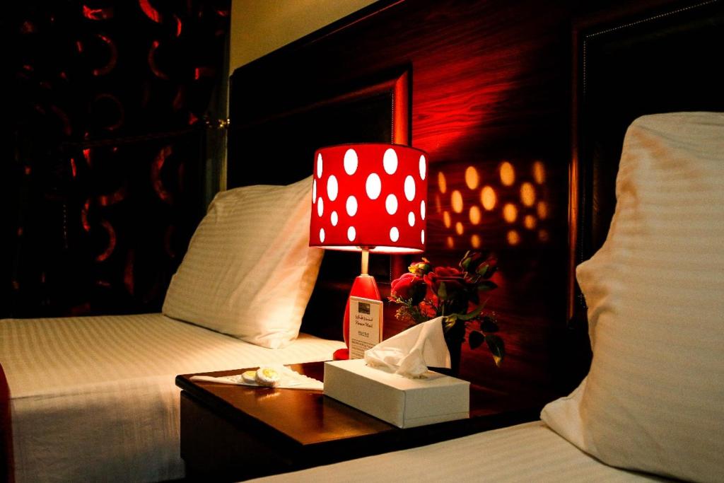 Karoon Hotel photo