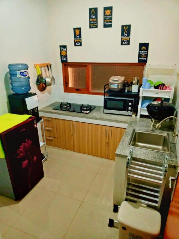 Villa Lembang Syariah near park & Zoo photo