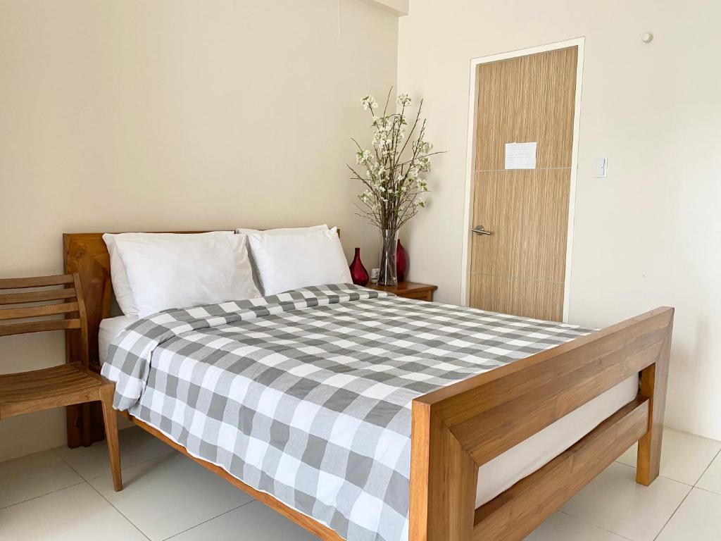 Pico de Loro Muji Style 1BR Unit (Carola A 219) — Hotel in Nasugbu