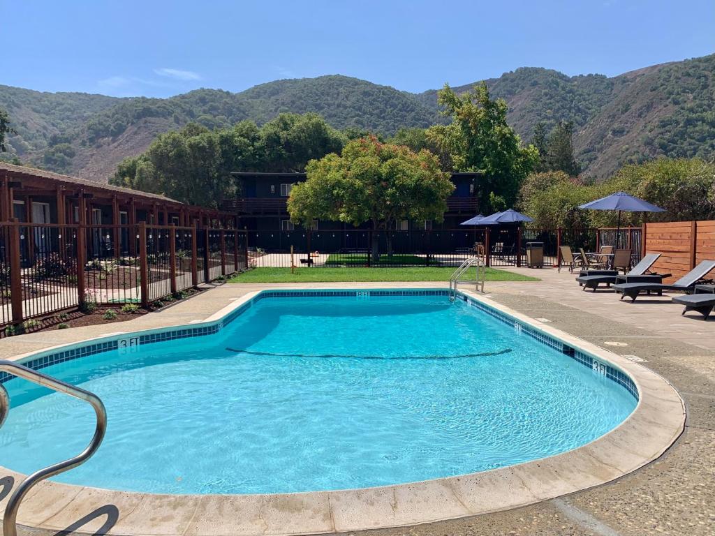 Hidden Valley Inn photo