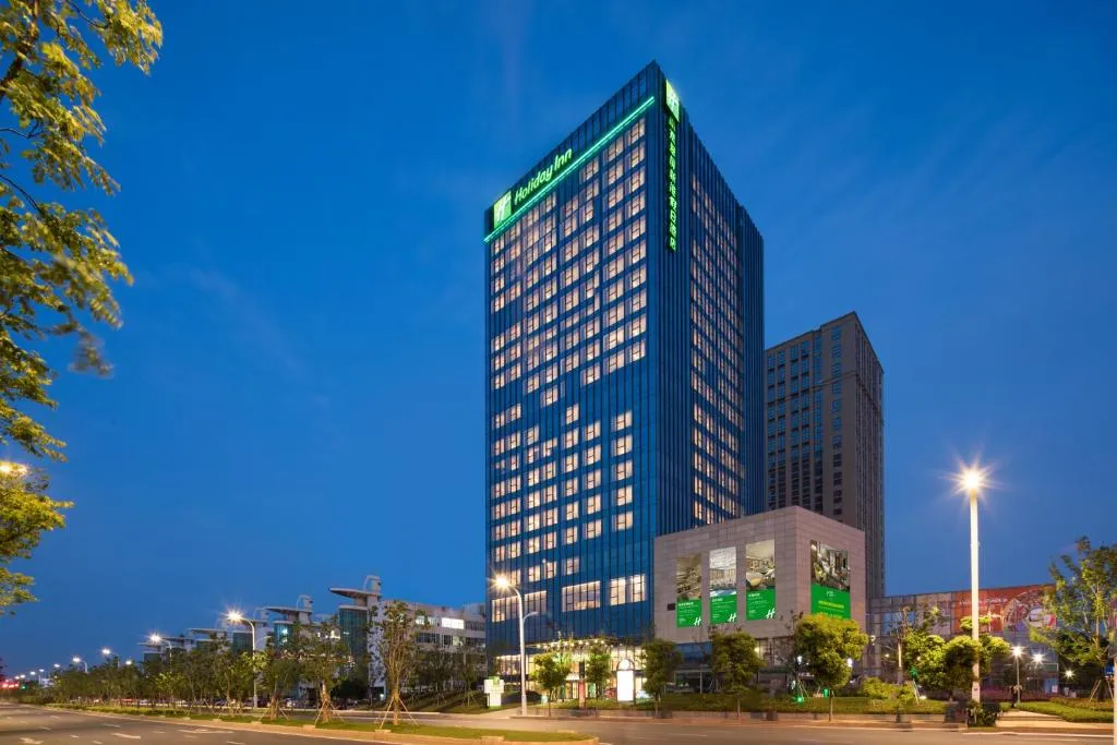 Holiday Inn Nanjing Harbour by IHG, hotel in Nanjing