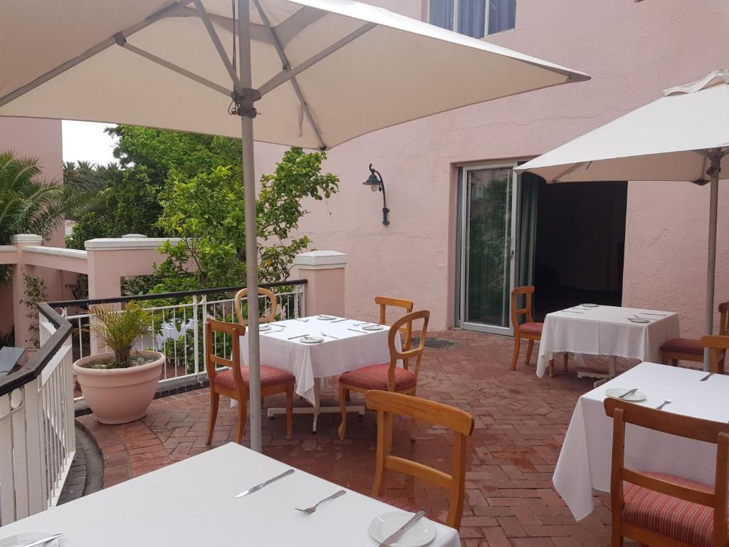 Lady Hamilton Hotel Photo 14