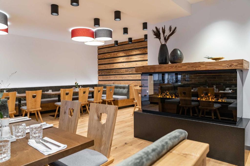 Hotel Goldener Hirsch 전경