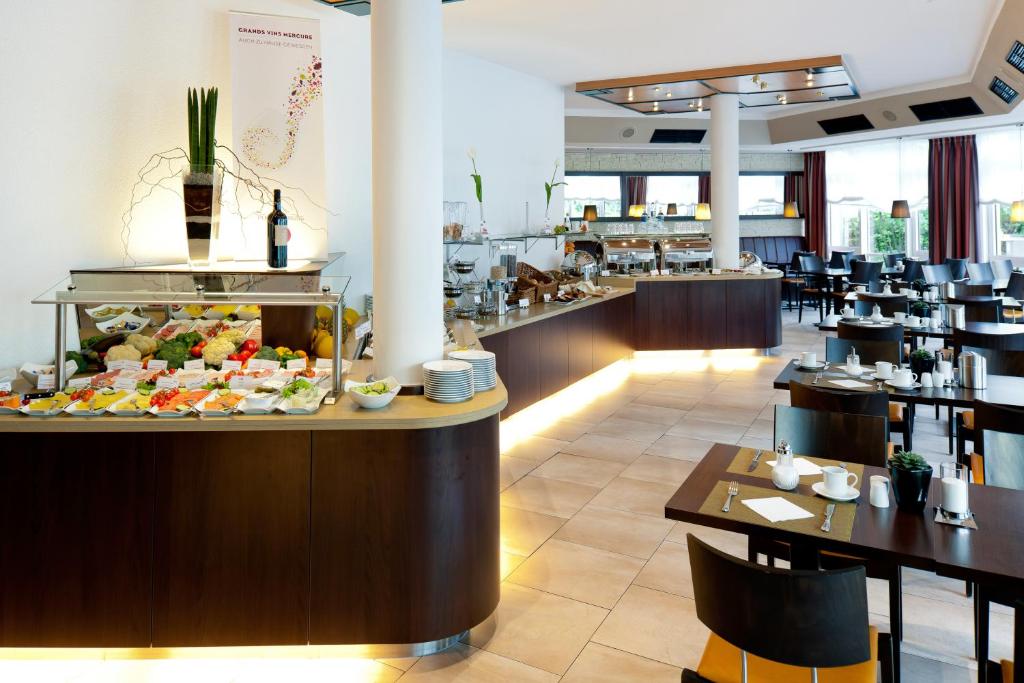Mercure Hotel Duesseldorf Ratingen レストラン