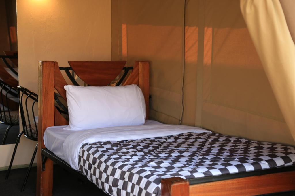 Naivasha West Beach Camp photo