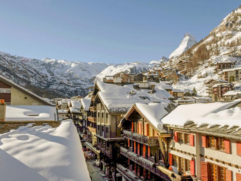 Apartment Center by Interhome, Zermatt