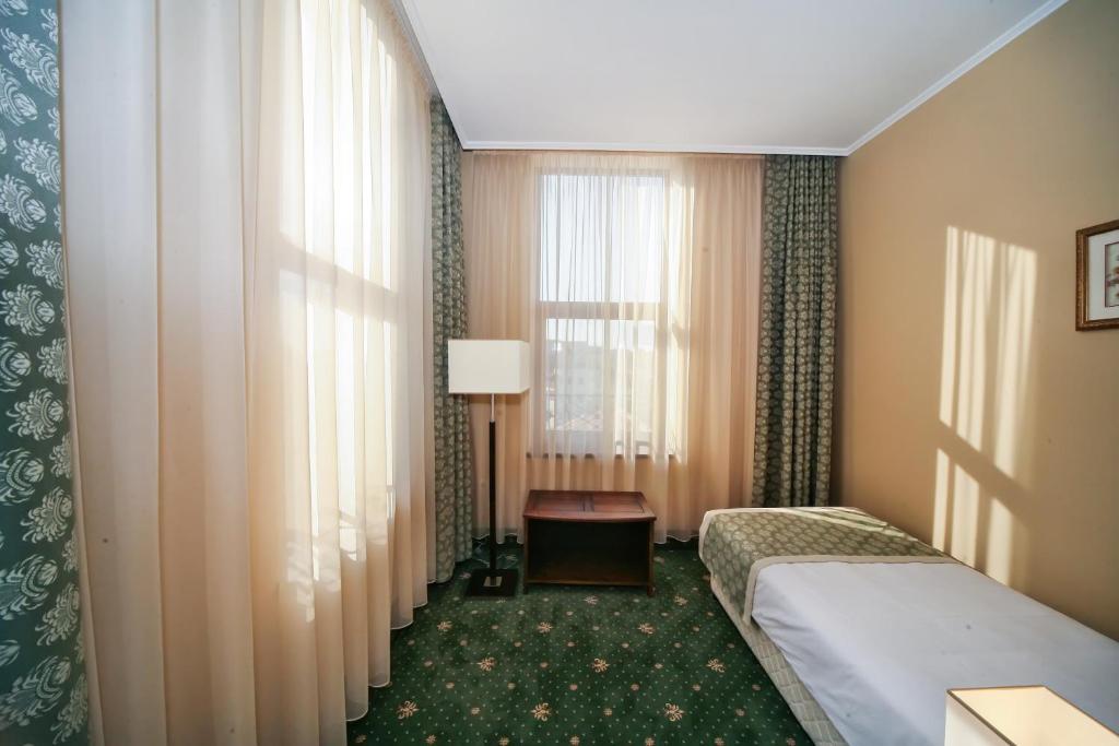Retro Hotel photo