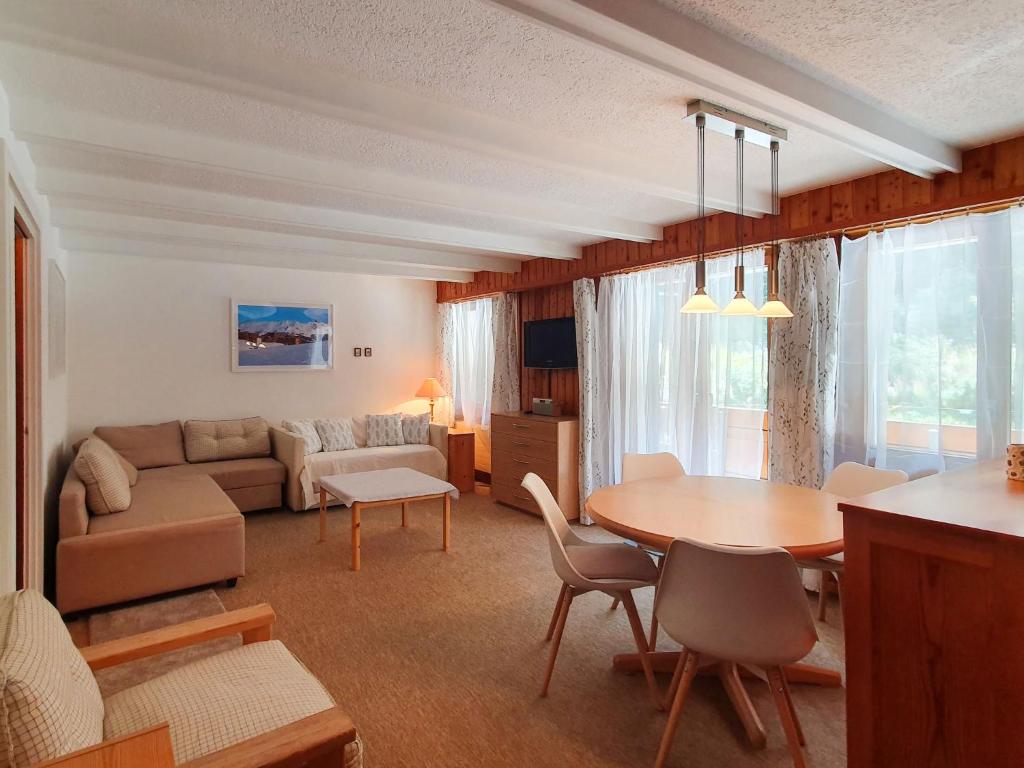 Studio Panorama 66 by Interhome - 3