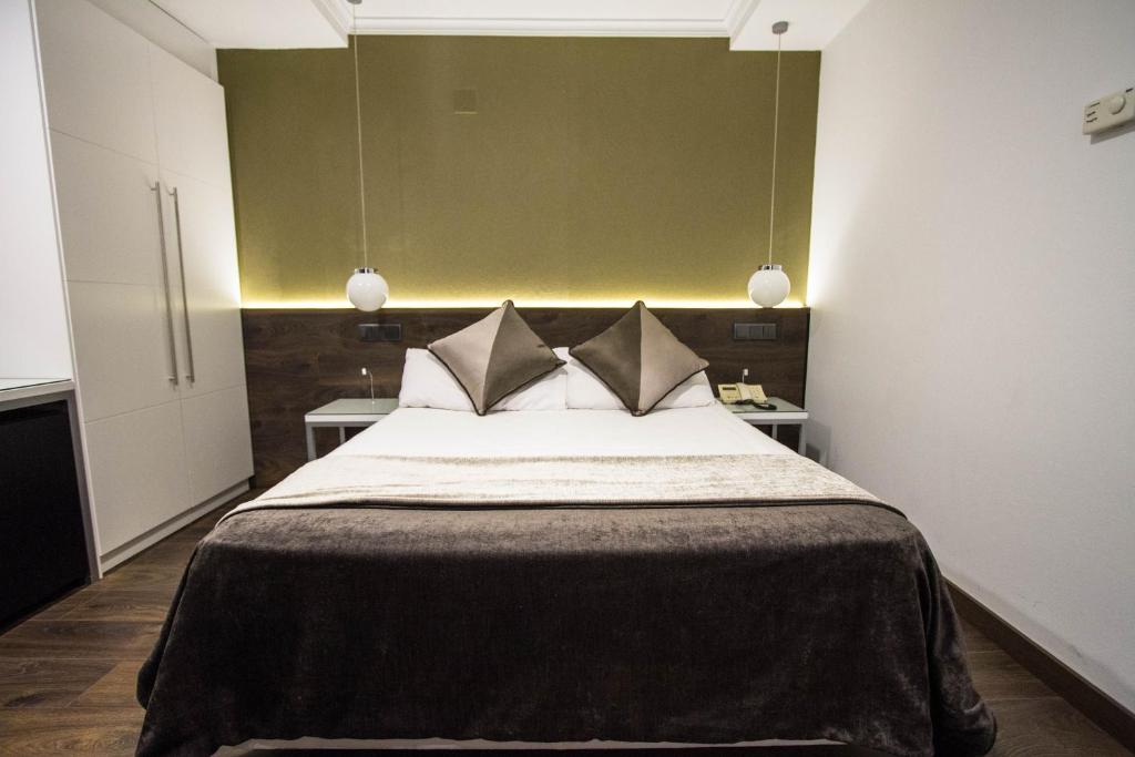Moderno - 4